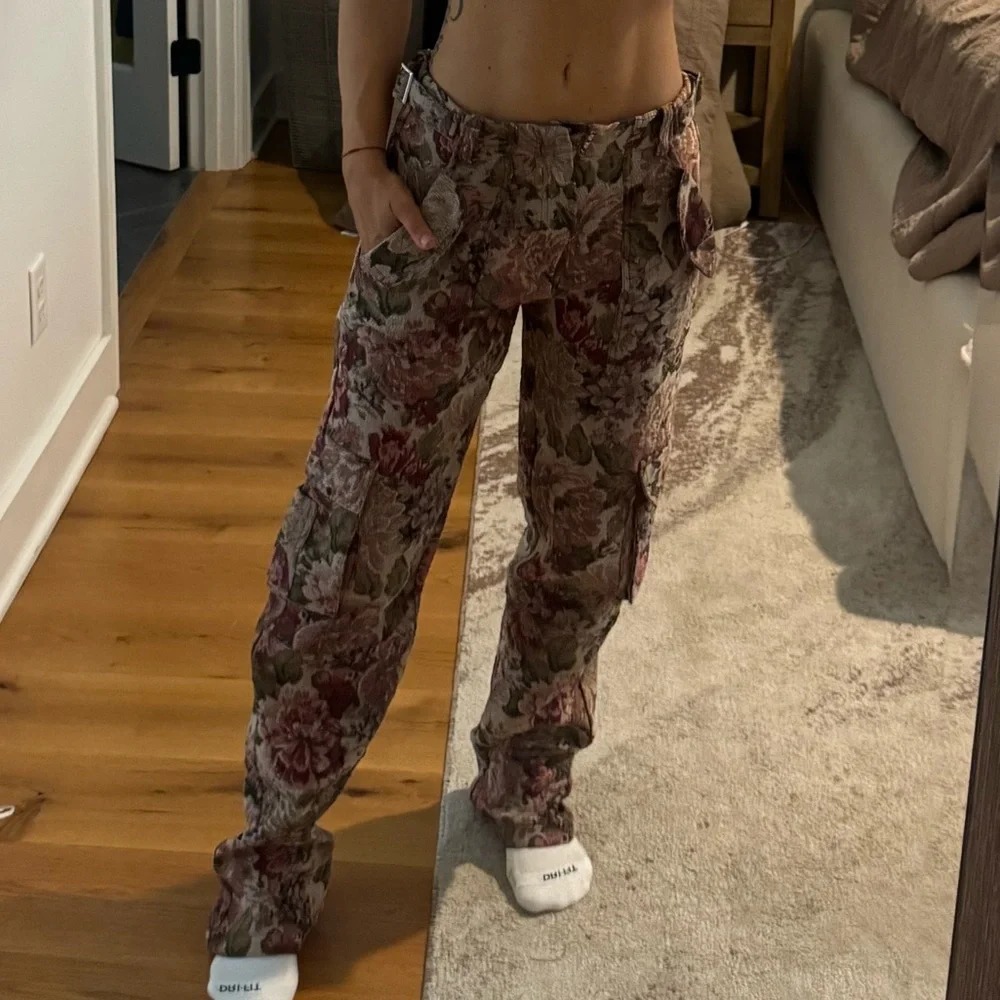 Floral jacquard Cargo Pants - Picture 3 of 7